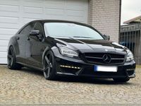 gebraucht Mercedes CLS63 AMG AMG/Ceramic/B&O/KW-Gewinde/MB20Zoll!!