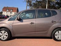 Gebraucht Hyundai ix20 90 PS (66 kW) 2012 Braun Kleinwagen