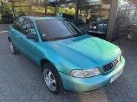 Używany Audi A4 101 KM (74 kW) 1995 Zielony Sedan/Limuzyna