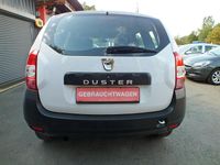 Gebraucht Dacia Duster 114 PS (83 kW) 2017 Weiß SUV