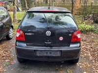 Second-hand VW Polo 64 CP (47 kW) 2002 Negru Hatchback
