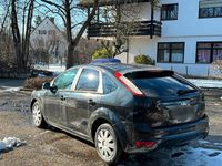 Gebraucht Ford Focus 109 PS (80 kW) 2011 Schwarz Limousine