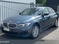 Gebraucht BMW 318 Comfort Edition 150 PS (110 kW) 2025 Arctic race blue metallic Limousine