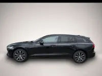 Gebraucht Volvo V60 Core 197 PS (144 kW) 2025 Schwarz Kombi