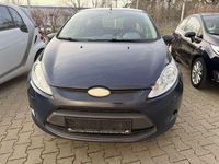 Gebraucht Ford Fiesta Ambiente 60 PS (44 kW) 2009 Blazerblau Kleinwagen