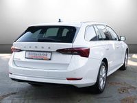 Gebraucht Skoda Octavia Style 150 PS (110 kW) 2023 Weiß Kombi