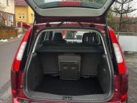 Second-hand Ford Focus 116 CP (85 kW) 2004 Roșu Break
