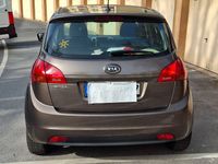 Gebraucht Kia Venga 90 PS (66 kW) 2012 Beige Kleinwagen