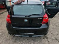 Second-hand BMW 116 122 CP (89 kW) 2011 Negru Hatchback