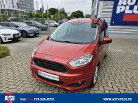 Gebraucht Ford Tourneo Courier Titanium 101 PS (74 kW) 2015 Rot Van / Kleinbus