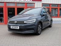 Gebraucht VW Touran Active 150 PS (110 kW) 2022 Grau Van / Kleinbus