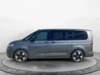 Gebraucht VW Multivan Life 150 PS (110 kW) 2025 Grau Van / Kleinbus