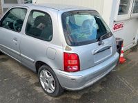 Usata Nissan Micra 60 CV (44 kW) 2002 Argento Utilitaria
