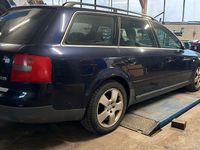 Gebraucht Audi A6 193 PS (141 kW) 2000 Blau Kombi