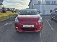 Gebraucht Mitsubishi Space Star Plus 71 PS (52 kW) 2015 Rot Limousine