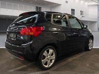 Gebraucht Kia Venga Edition 7 125 PS (91 kW) 2014 Schwarz Kleinwagen