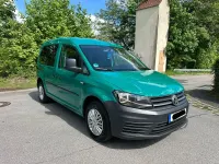Käytetty VW Caddy 75 HP (55 kW) 2018 Vihreä Tila-auto