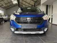 Gebraucht Dacia Lodgy Stepway 131 PS (96 kW) 2022 Stahlblau Van / Kleinbus
