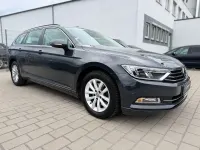 Gebraucht VW Passat 150 PS (110 kW) 2019 Grau Kombi