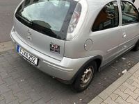 Second-hand Opel Corsa 75 CP (55 kW) 2006 Argintiu Berlinǎ
