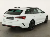Neu Skoda Octavia RS 265 PS (194 kW) 2026 Moon weiß metallic Kombi