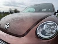 Gebraucht VW Beetle Design 150 PS (110 kW) 2018 Braun Kleinwagen