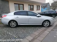 Gebraucht Renault Latitude 150 PS (110 kW) 2011 Silber Limousine