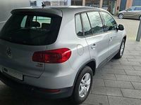 Gebraucht VW Tiguan 160 PS (117 kW) 2013 Silber SUV