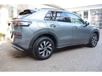Neu VW T-Roc Life 150 PS (110 kW) 2026 Grau SUV