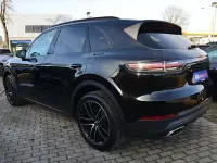 Gebraucht Porsche Cayenne 340 PS (250 kW) 2022 Schwarz SUV