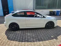 Gebraucht Ford Focus ST 226 PS (166 kW) 2008 Frozen white Limousine