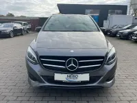 Gebraucht Mercedes B180 Night 109 PS (80 kW) 2015 Grau Kleinwagen