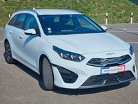 Gebraucht Kia Ceed 141 PS (103 kW) 2022 Weiß Kleinwagen