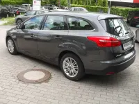 Gebraucht Ford Focus Cool & Connect 125 PS (91 kW) 2018 Grau Kombi
