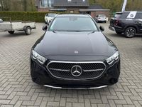 Gebraucht Mercedes E220 Advanced 197 PS (144 kW) 2024 Schwarz Limousine