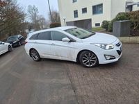 Gebraucht Hyundai i40 Style 136 PS (100 kW) 2014 Weiß Kombi