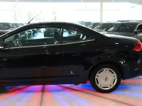 Gebraucht Ford Focus Cabriolet Titanium 145 PS (106 kW) 2010 Neroschwarz Cabrio