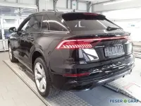 Gebraucht Audi Q8 Ambiente 286 PS (210 kW) 2022 Schwarz SUV
