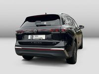 Gebraucht VW Tiguan Elegance 150 PS (110 kW) 2024 Deep black perleffekt SUV