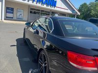 Gebraucht BMW 320 Cabriolet 170 PS (125 kW) 2007 Schwarz Cabrio