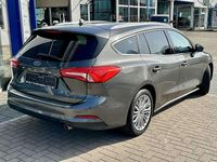Gebraucht Ford Focus Titanium 150 PS (110 kW) 2018 Magnetic grau metallic Kombi