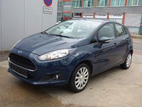 Gebraucht Ford Fiesta Celebration 101 PS (74 kW) 2017 Blau Limousine
