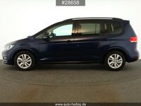 Gebraucht VW Touran Comfortline 150 PS (110 kW) 2020 Atlantik blue metallic Van / Kleinbus