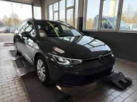 Gebraucht VW Golf VIII Life 131 PS (96 kW) 2023 Delfingrau (metallic) Kombi
