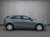 Neu Kia Ceed Vision 140 PS (102 kW) 2025 Grau Kleinwagen