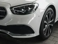 Gebraucht Mercedes E300 Avantgarde 306 PS (225 kW) 2022 Unilack polarweiß Kombi