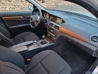 Gebraucht Mercedes C200 Elegance 136 PS (100 kW) 2013 Silber Limousine