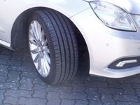 Gebraucht Mercedes E350 Avantgarde 265 PS (194 kW) 2009 Silber Kombi