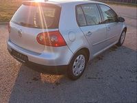 Gebraucht VW Golf V 140 PS (102 kW) 2004 Silber Kleinwagen