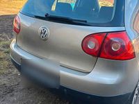 Gebraucht VW Golf V 115 PS (84 kW) 2005 Gold Kleinwagen
